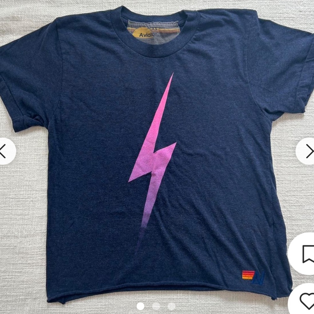 Aviator Nation Dark Blue purple ish Tee with Magenta Lightning sz L new wo/tag